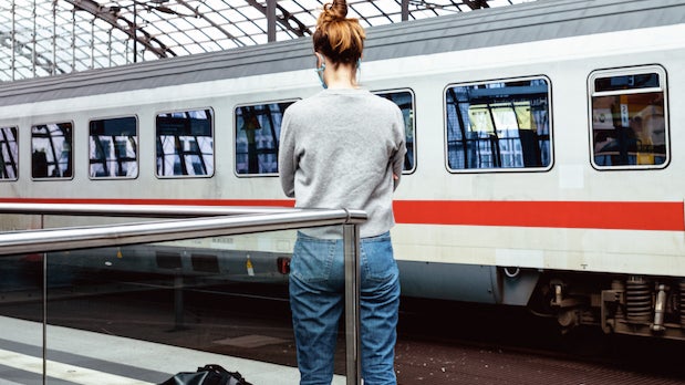 Der Zug als Büro: Was Pendler sich von der Bahn wünschen