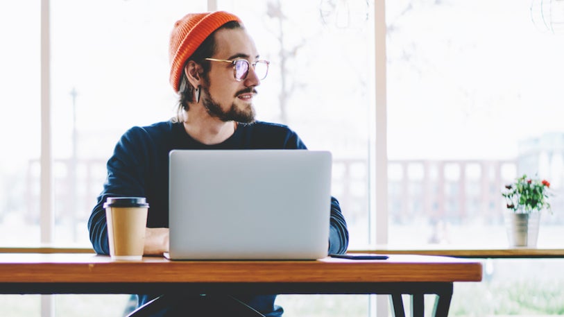 Software-Devs waren auch 2021 unter den gefragtesten IT-Fachkräften. (Foto: GaudiLab / Shutterstock) 96.000 offene Jobs: Zahl vakanter IT-Stellen erneut stark gestiegen
