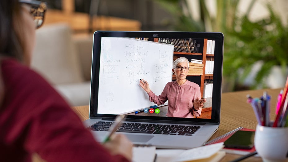Coronakrise macht Volkshochschulen digitaler Coronakrise macht Volkshochschulen digitaler