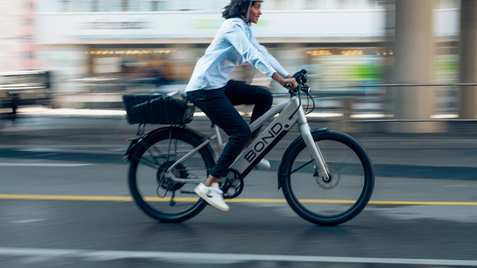 45 Stundenkilometer schnell: Free Now und Bond bringen E-Bikes nach Hamburg