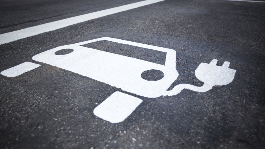 Studie: Wandel zur Elektromobilität führt zu Verschiebungen bei Jobs Studie: Wandel zur Elektromobilität führt zu Verschiebungen bei Jobs