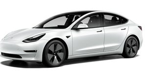 TÜV-Report 2023: Fast jedes 10. Tesla Model 3 fällt durch Hauptuntersuchung