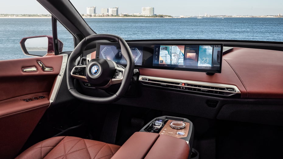 Das Cockpit des BMW iX. (Foto: BMW)