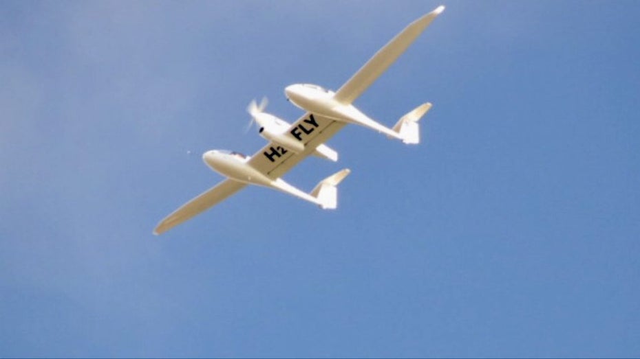 HY4: Deutsches Wasserstoff-Flugzeug soll 2030 Flugbetrieb aufnehmen HY4: Deutsches Wasserstoff-Flugzeug soll 2030 Flugbetrieb aufnehmen