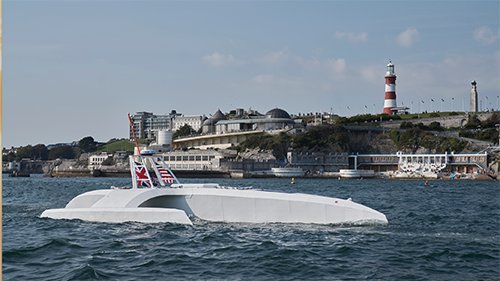 Der vollautonome Trimaran wird auch nach der Atlantiküberquerung als Forschungsschiff eingesetzt werden. (Bild: IBM)