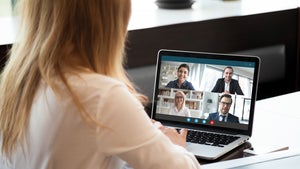 „Remote Buddy“ und digitale Augenhöhe – 5 Tipps für gelungene hybride Meetings