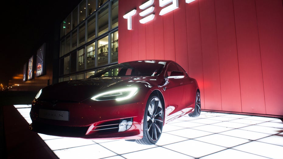 Elon Musk darf sich freuen: Tesla holt Rekord-Quartalsgewinn