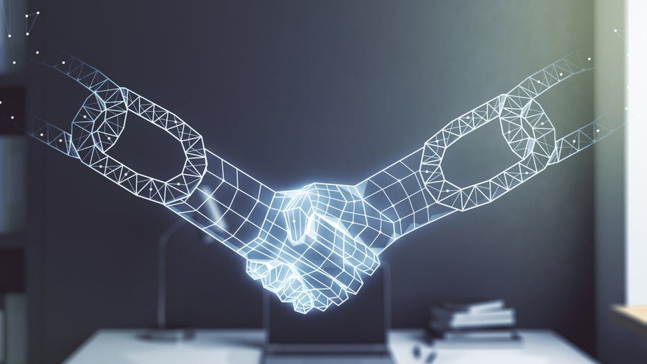 Terras Smart-Contract-Plattform kumuliert massive Werte. (Bild: Pixels Hunter / Shutterstock) Terra greift Ethereum an – steigt zur zweitgrößten DeFi-Blockchain auf