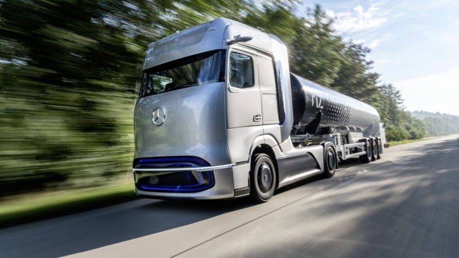 LKW-Hersteller Daimler und Volvo gründen Brennstoffzellen-Unternehmen LKW-Hersteller Daimler und Volvo gründen Brennstoffzellen-Unternehmen