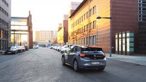 Miles Mobility wird elektrisch: Carsharing-Anbieter erweitert Flotte um VW ID 3