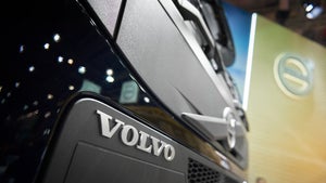 Selbstfahrende Lastwagen: Volvo arbeitet mit Startup Aurora zusammen