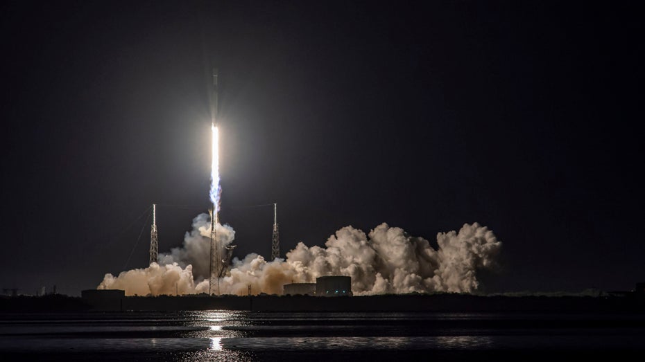 Falcon 9 SpaceX Satelliten China