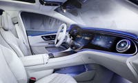 Mercedes-Benz ermöglicht hochautomatisiertes Fahren in Luxuslimousine