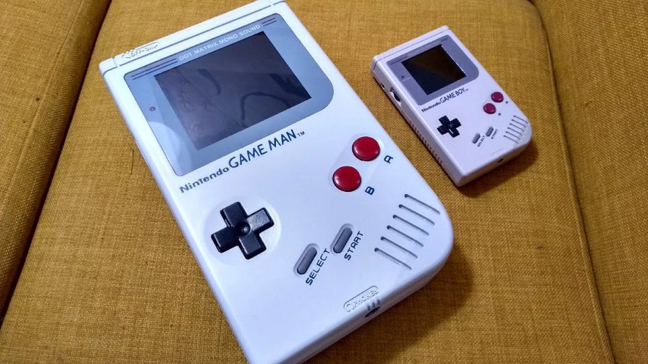 Eher nichts für unterwegs: Bastler baut riesigen Game Boy