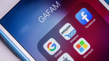 Kopf-an-Kopf-Rennen der Tech-Giganten: Microsoft überholt Apple - weil es voll auf ein Thema setzt