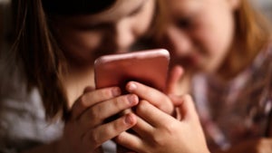Jugendschützer an Mark Zuckerberg: „Lass Instagram für Kinder sein!”