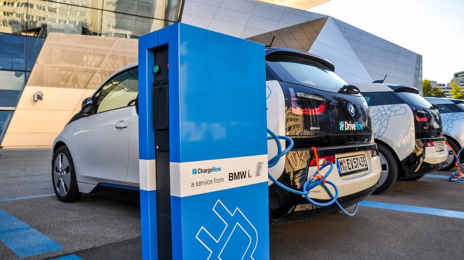 BMW und Ford investieren in Feststoffbatterie-Spezialisten Solid Power