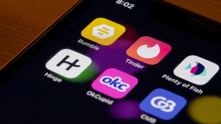 Tinder, Grindr und Co.: Warum die Algorithmen der Dating-Apps nicht besser werden Tinder, Grindr und Co.: Warum die Algorithmen der Dating-Apps nicht besser werden