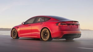 Elon Musk lässt Tesla Model S Plaid Plus einstellen