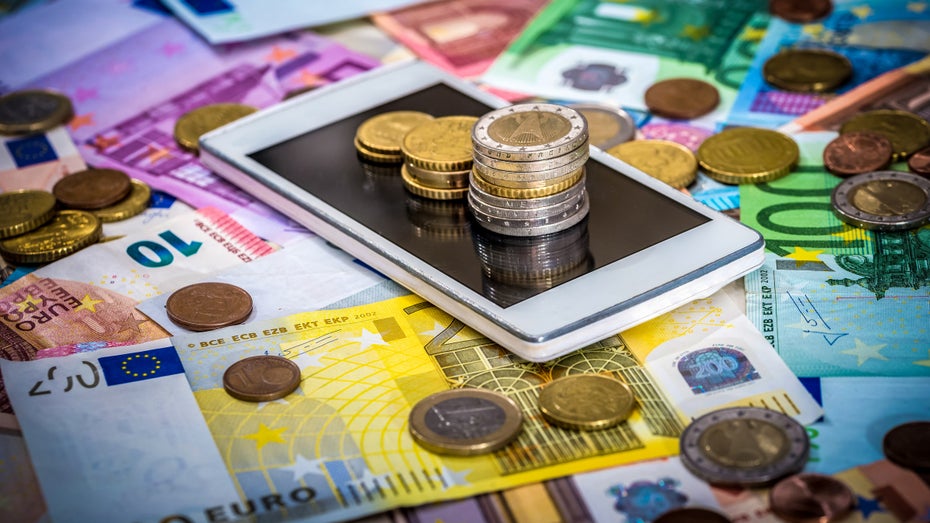 Alter Handytarif: Rentner soll 19.000 Euro für 1 Gigabyte zahlen Alter Handytarif: Rentner soll 19.000 Euro für 1 Gigabyte zahlen