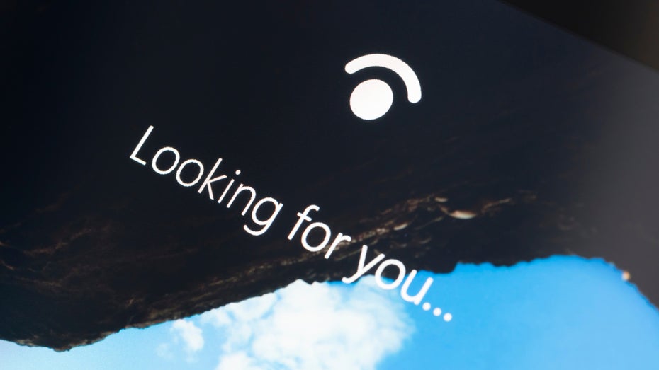Hacker tricksen Windows-Gesichtserkennung mit Fake-Webcam aus Hacker tricksen Windows-Gesichtserkennung mit Fake-Webcam aus