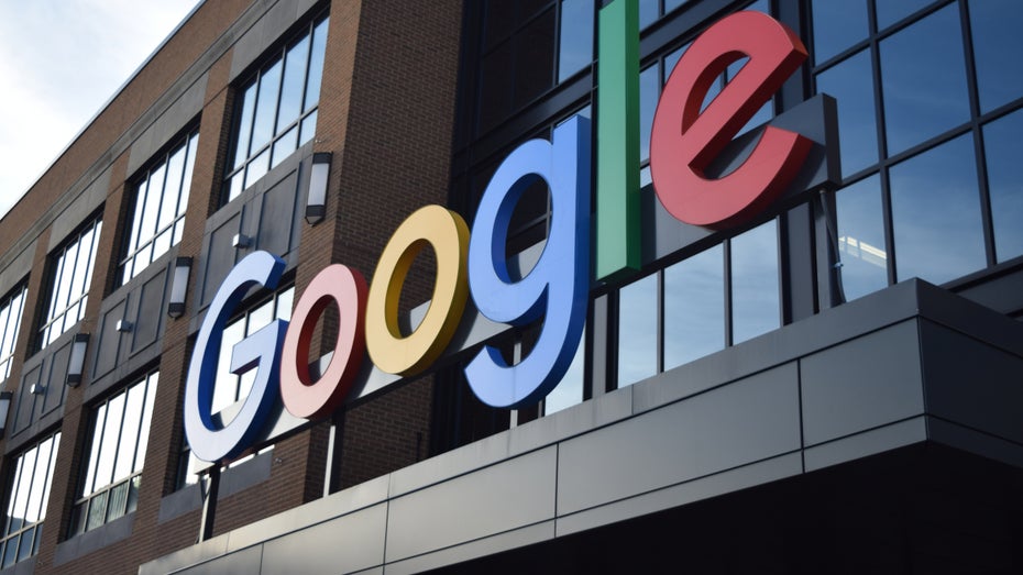 Gebäude mit Google-Logo