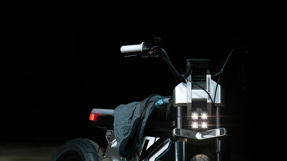 Zwischen Motorrad und Scooter: BMW präsentiert Concept-Bike