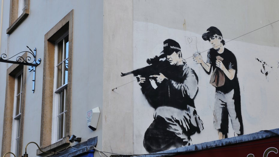 Gefälschter Banksy-NFT wird über offizielle Künstler-Website angeboten Gefälschter Banksy-NFT wird über offizielle Künstler-Website angeboten