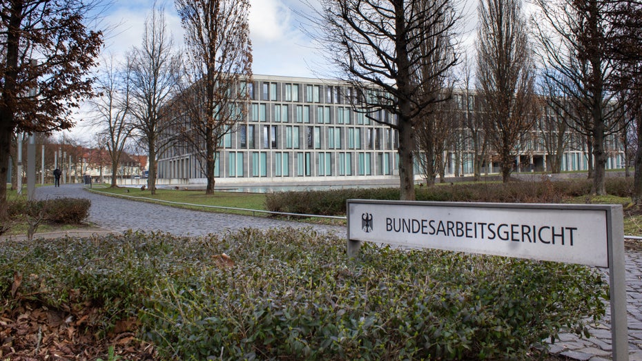 AU reicht nicht: Bundesarbeitsgericht hebt Krankschreibung aus den Angeln AU reicht nicht: Bundesarbeitsgericht hebt Krankschreibung aus den Angeln