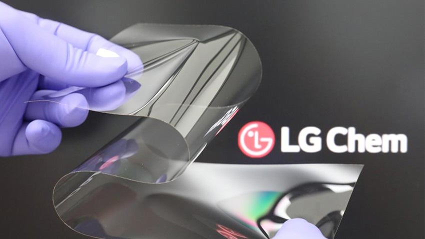 LG entwickelt biegbares Smartphone-Display, das so widerstandsfähig wie Glas sein soll LG entwickelt biegbares Smartphone-Display, das so widerstandsfähig wie Glas sein soll