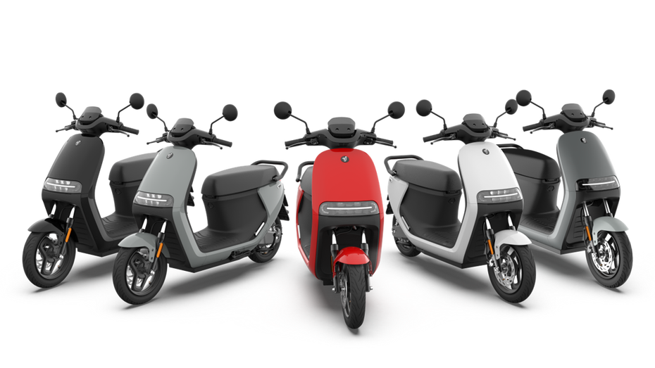 Premiere zur IAA: Segway-Ninebot stellt 3 elektrische Roller und 1 E-Mofa vor Premiere zur IAA: Segway-Ninebot stellt 3 elektrische Roller und 1 E-Mofa vor