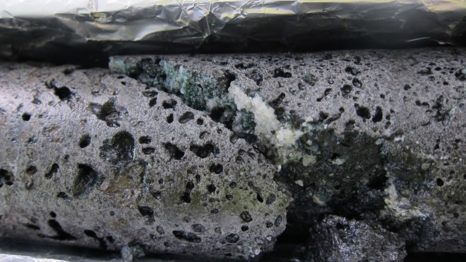 Aus CO2 wird Stein: Technologie-Test in Island Aus CO2 wird Stein: Technologie-Test in Island