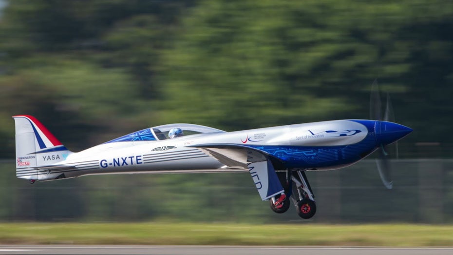 3 neue Weltrekorde: Rolls Royce wohl mit dem schnellsten Elektroflugzeug 3 neue Weltrekorde: Rolls Royce wohl mit dem schnellsten Elektroflugzeug