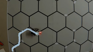 „Denkender” Lego-Roboter navigiert sich selbständig aus Labyrinth
