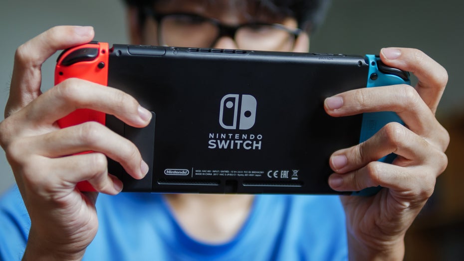 Die Gerüchte um eine Nintendo Switch-Pro werden heißer. (Foto: Shutterstock / Wachiwit)