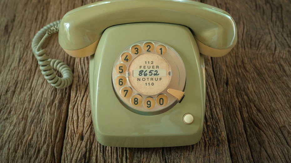 Ein Plädoyer für guten Ton: Warum Telefonieren oft richtig hart nervt