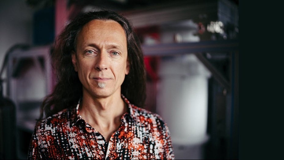 Durchbruch beim Silizium-Quantencomputer: Quantenkreise weisen mehr als 99 Prozent Zuverlässigkeit auf Durchbruch beim Silizium-Quantencomputer: Quantenkreise weisen mehr als 99 Prozent Zuverlässigkeit auf