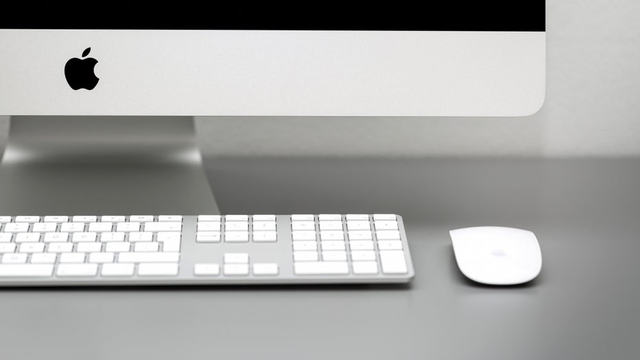 Eine via Bluetooth mit dem Mac verbundene Tastatur oder Maus ist für die ungewöhnlich schnelle Entladung anscheinend eine Ursache. (Foto: rzoze19 / Shutterstock) Neues Mac-Update MacOS Monterey 12.2 entlädt Computer über Nacht