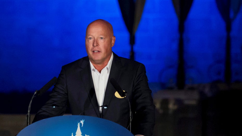 Disneys CEO Bob Chapek hat Pläne für den digitalen Raum. (Foto: Picture Alliance/Reuters | Tyrone Siu) Disneyland für zu Hause? So soll Disneys digitale Zukunft aussehen