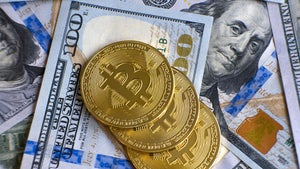 Bitcoin-Wal räumt Wallet leer: Coins im Wert von fast 1 Milliarde Dollar transferiert