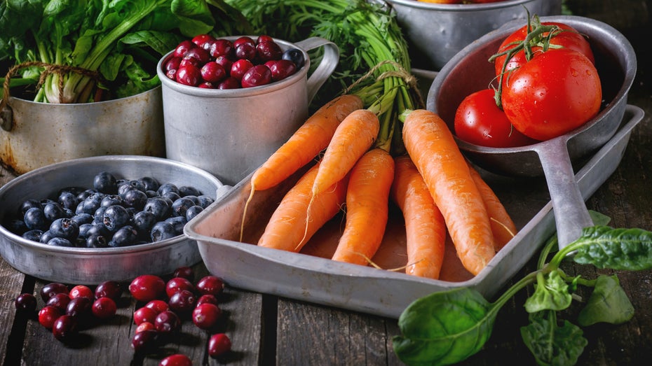 Forschende haben eine KI entwickelt, die Tomaten und Blaubeeren leckerer machen soll Forschende haben eine KI entwickelt, die Tomaten und Blaubeeren leckerer machen soll