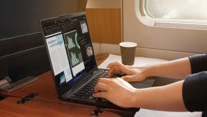 Lenovo Thinkpad X13s: Neues Notebook soll mehrere Tage Akkulaufzeit haben