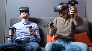 Zerschlagene Fernseher: Zahl der Virtual-Reality-Unfälle nimmt zu