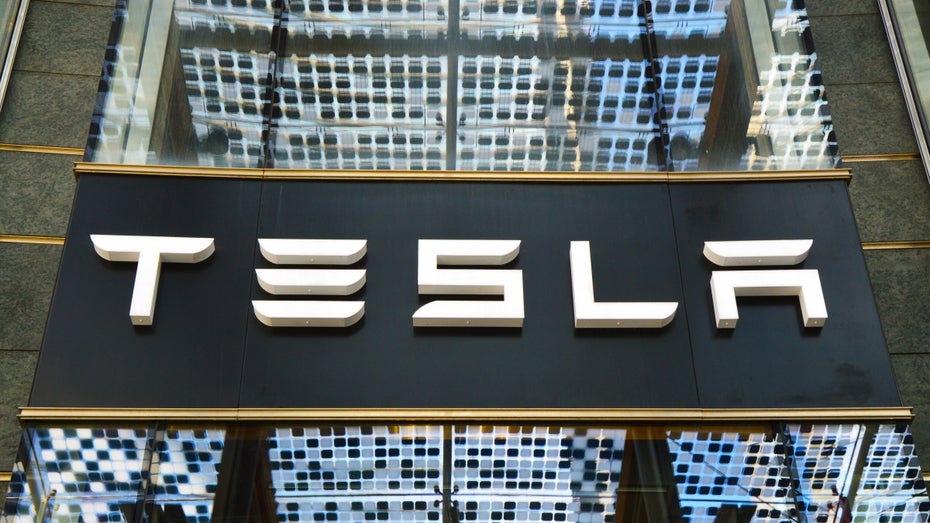 Auseinandersetzungen mit der US-Börsenaufsicht sind bei Tesla schon öfter vorgekommen. (Foto: Shutterstock.com / Zigres) (Foto: Shutterstock.com / Zigres)