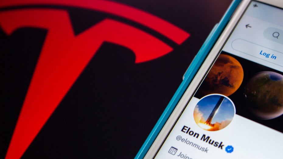 Elon Musks Twitter-Account im Visier der SEC. (Foto: Koshiro K/Shutterstock) Wegen Elon-Musk-Tweets: Tesla hat schon wieder Ärger mit der US-Börsenaufsicht