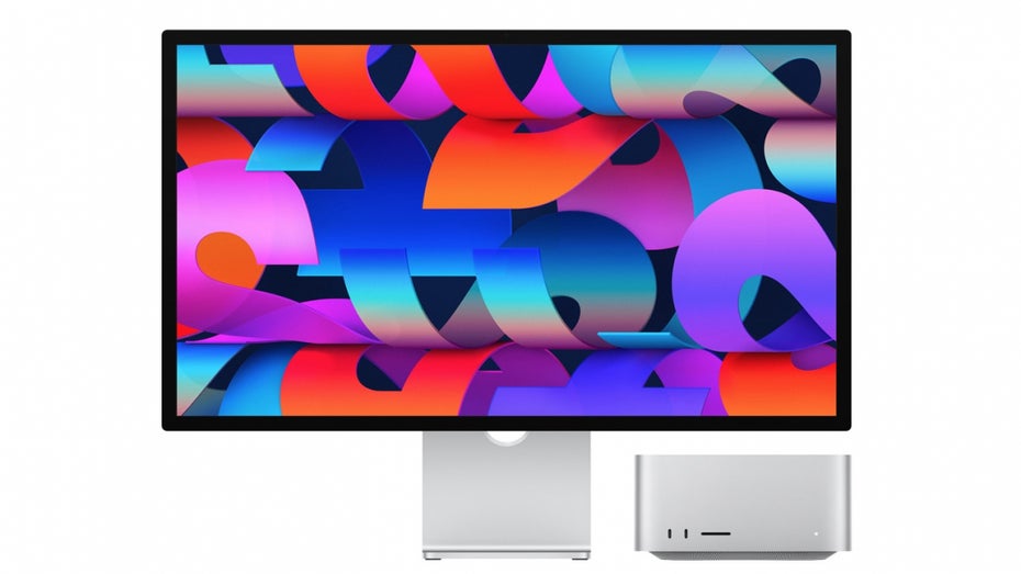 Neuer Mac Studio (rechts) unter dem neuen Studio Display. (Bild: Apple) Mac Studio: Für den neuen Mac mit M1 Ultra verlangt Apple bis 9.000 Euro