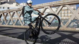Sneak Plus: Roses neue Urban-E-Bikes wiegen unter 15 Kilogramm