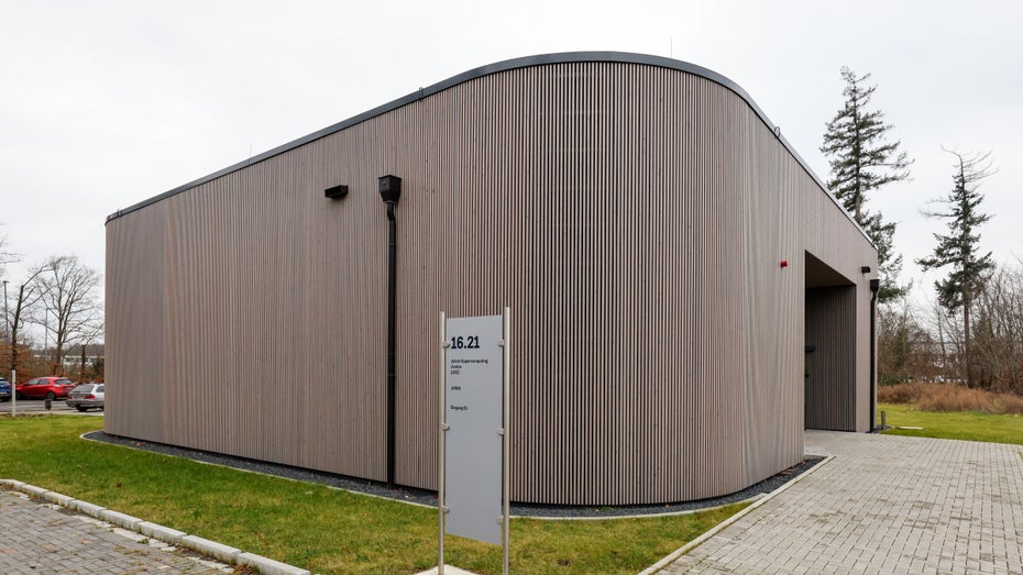 Das Supercomputing Centre am Forschungszentrum in Jülich. (Foto: dpa) Deutscher Quantencomputer von Fraunhofer IPMS steht in den Startlöchern