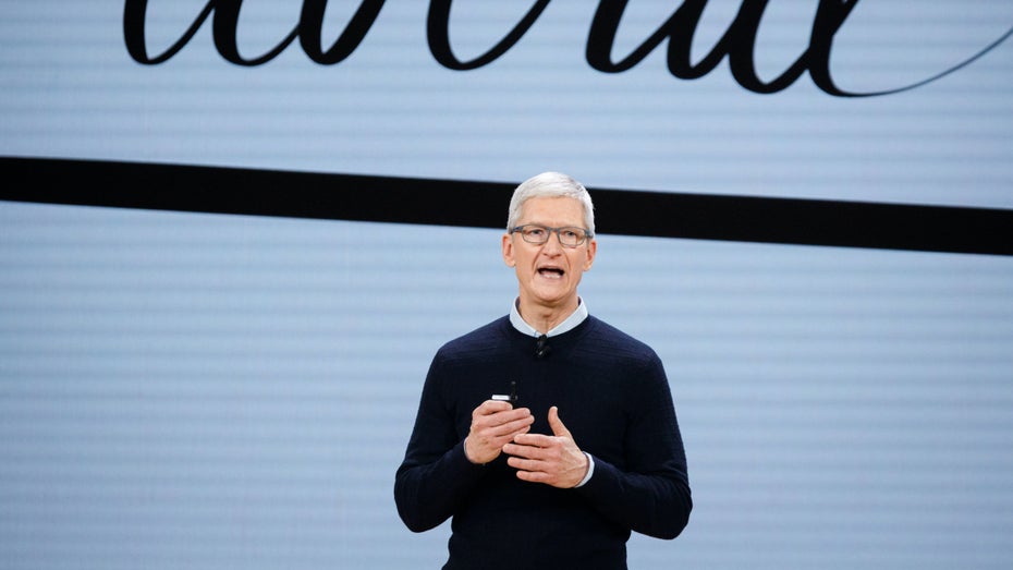 Tim Cook informiert die Apple-Mitarbeiter, wie das Unternehmen mit der Situation in der Ukraine umgeht. (Foto: John Gress Media Inc / Shutterstock) Apple: Tim Cook äußert sich per Mail zum Ukraine-Krieg