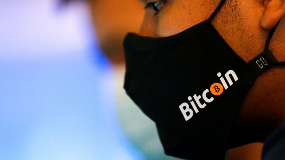 Bitcoin-Kurs und der Aktienmarkt – Abhängigkeit beendet? (Foto: dpa) Bitcoin-Kurs steigt rasant: Russland-Sanktionen wirkungslos?